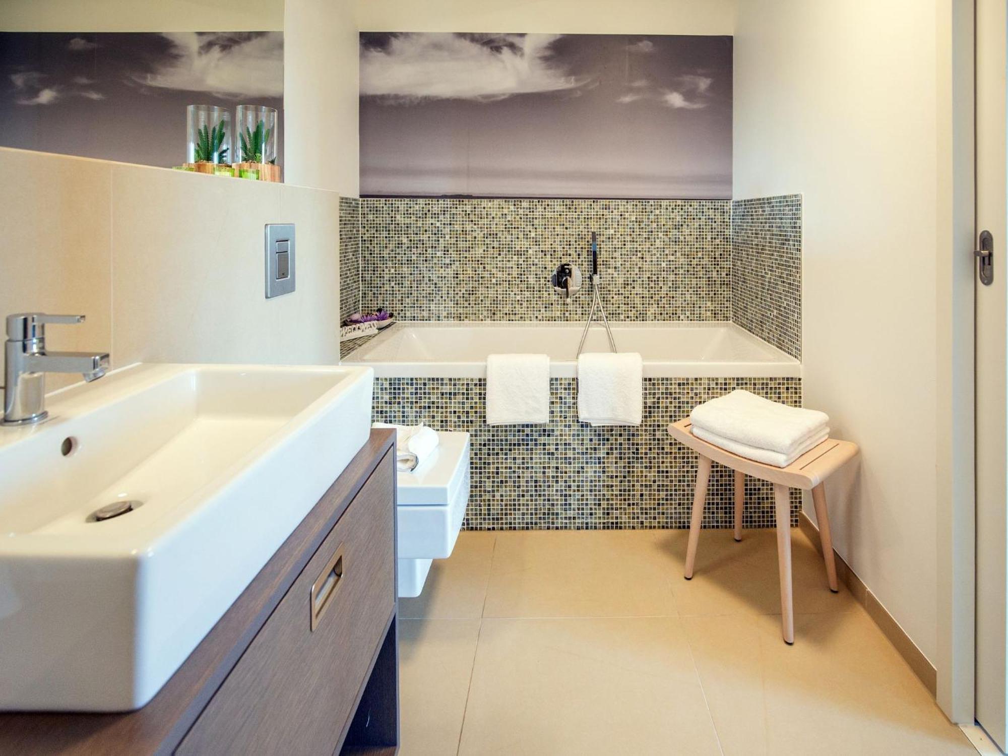Duenenresidenz Prora - Ferienwohnung Mit Meerblick, 2 Schlafzimmern, Sauna Und Balkon Np-404 ビンツ エクステリア 写真